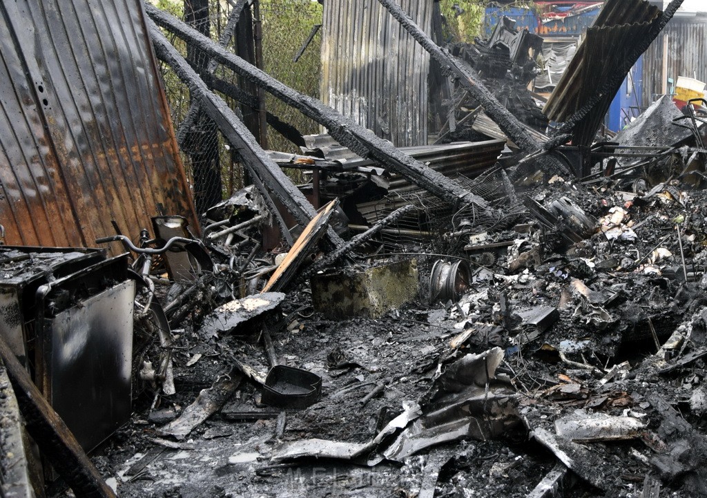 Feuer 4 Bergisch Gladbach Gronau Am Kuhlerbusch P319.JPG - Miklos Laubert